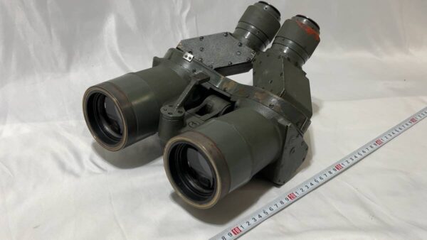 六糎高角双眼望遠鏡の買取は誠実・安心の古書 尾花屋にご相談ください。